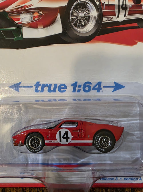 AUTO WORLD 1965 FORD GT40