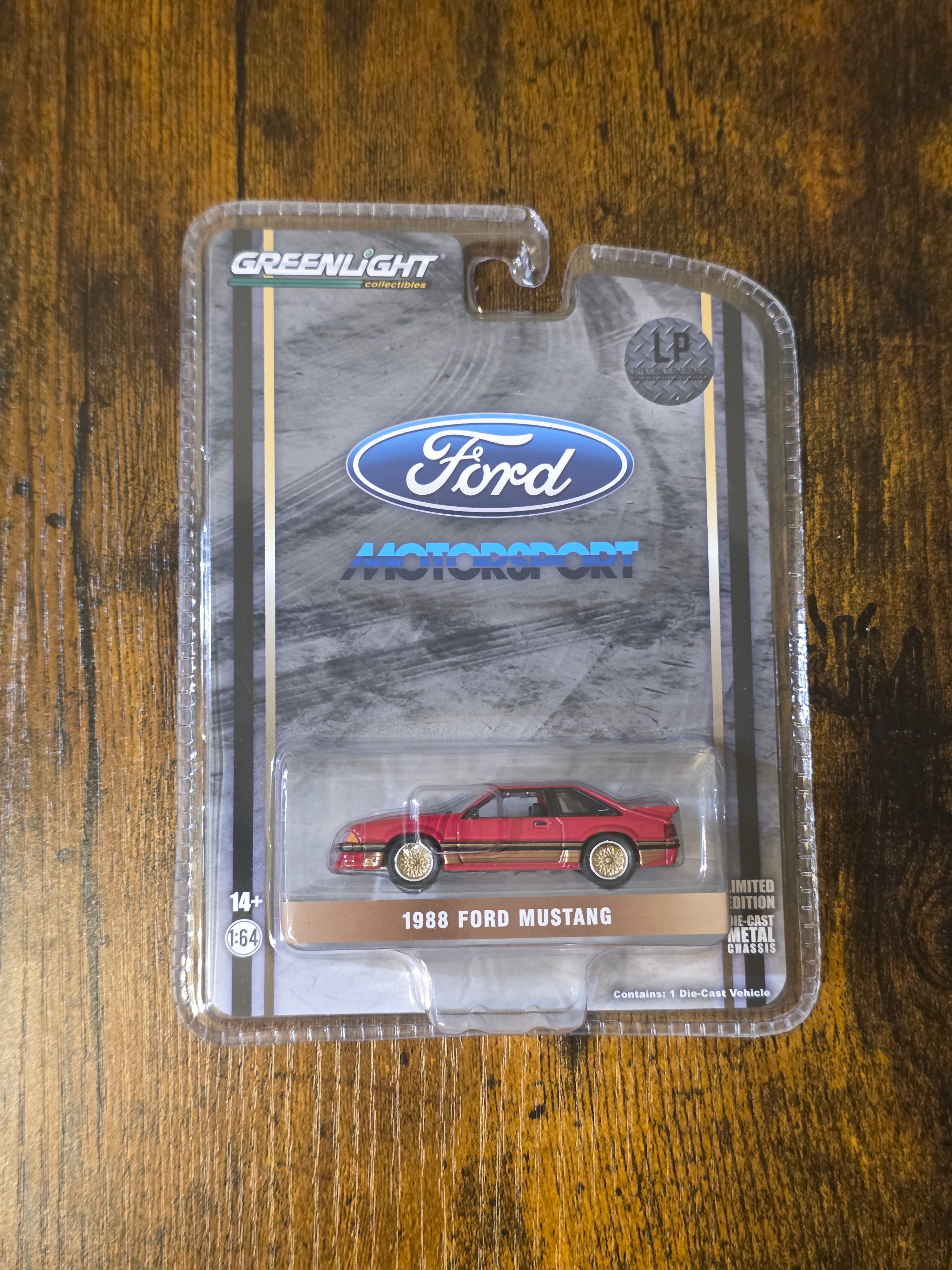 GREENLIGHT 1988 FORD MUSTANG