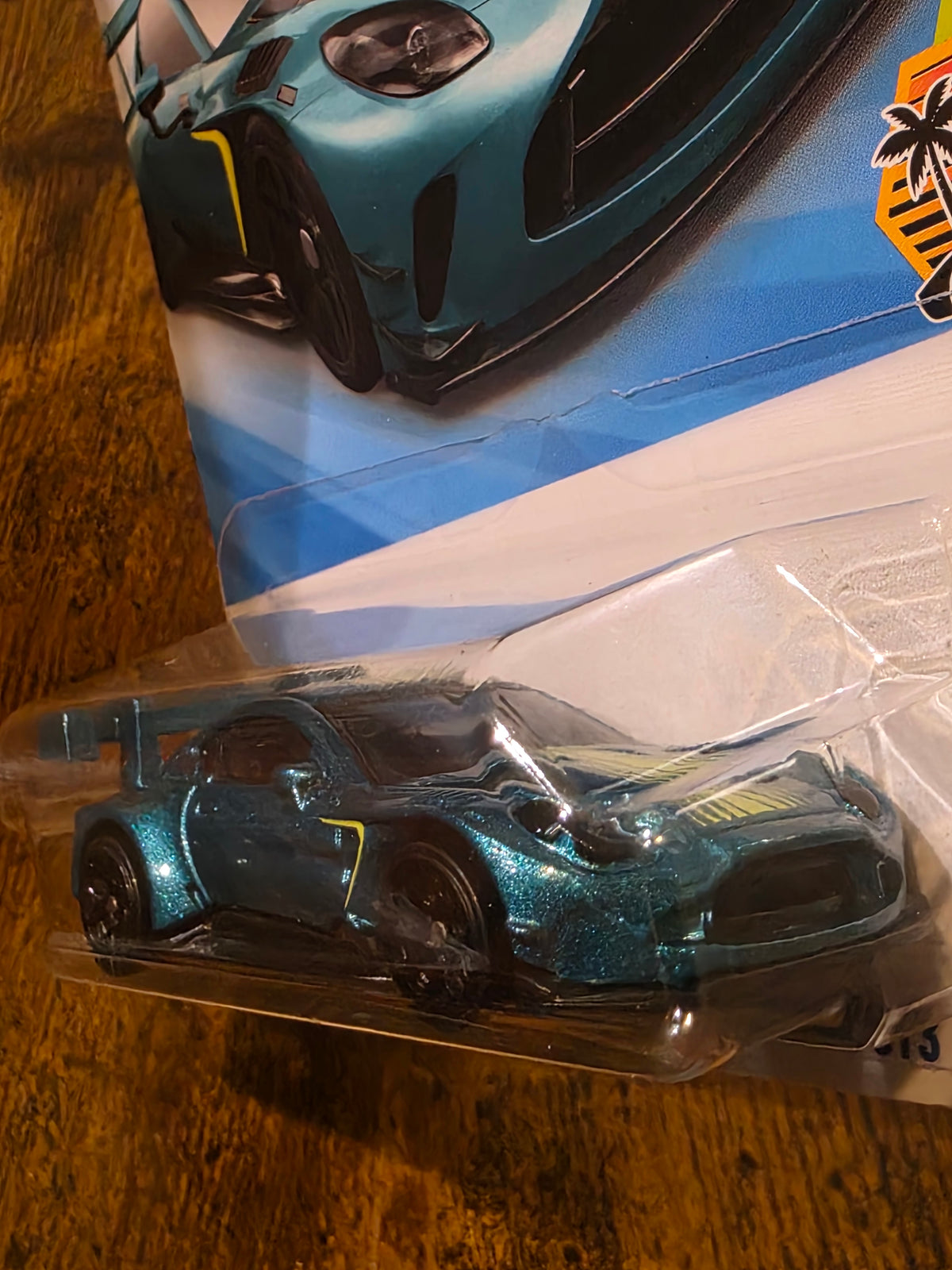 HOT WHEELS 2024 ASTON MARTIN VANTAGE GT3