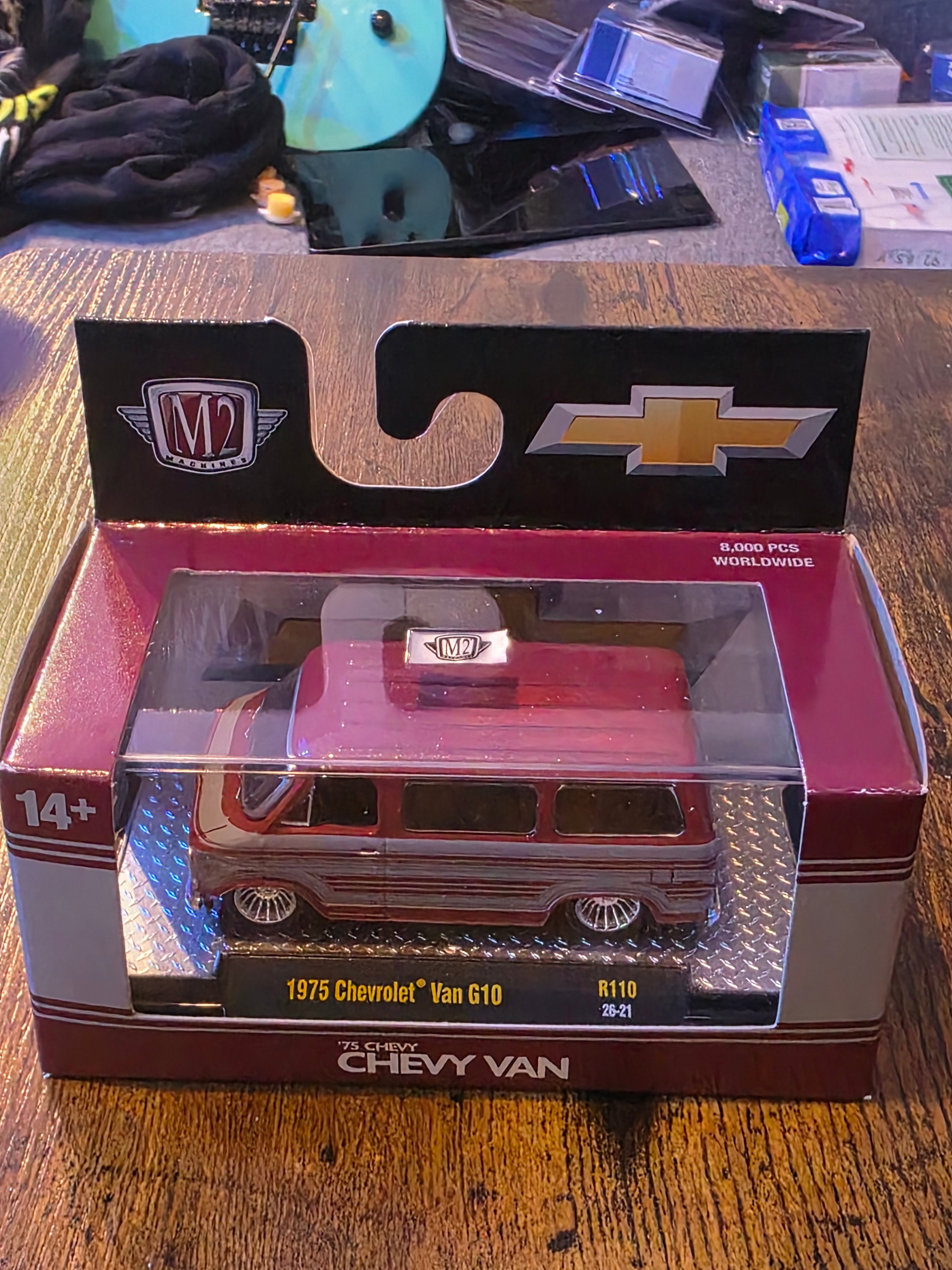 M2 MACHINES 1975 CHEVROLET VAN G10