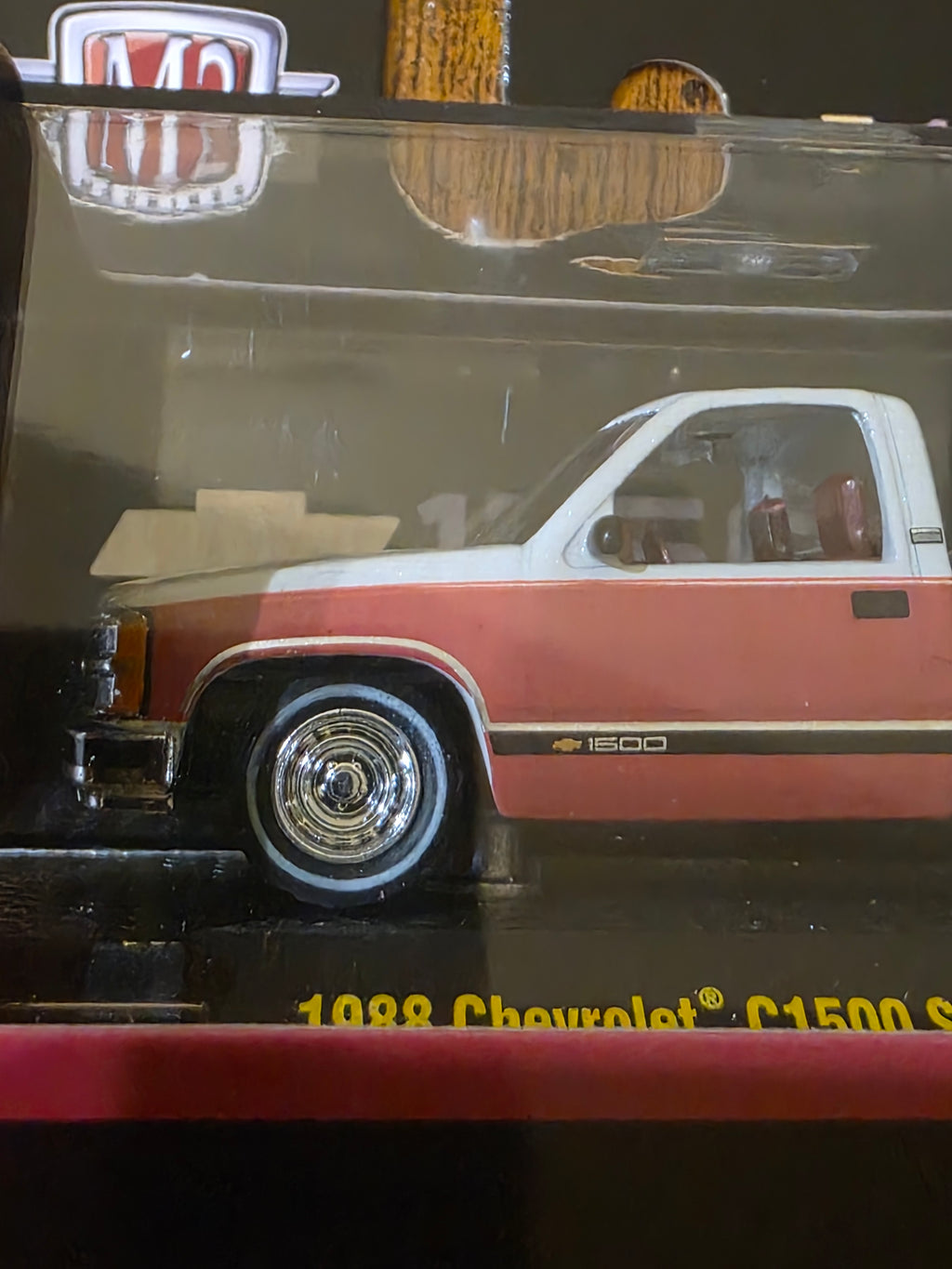 M2 MACHINES 1988 CHEVROLET C1500 SILVERADO