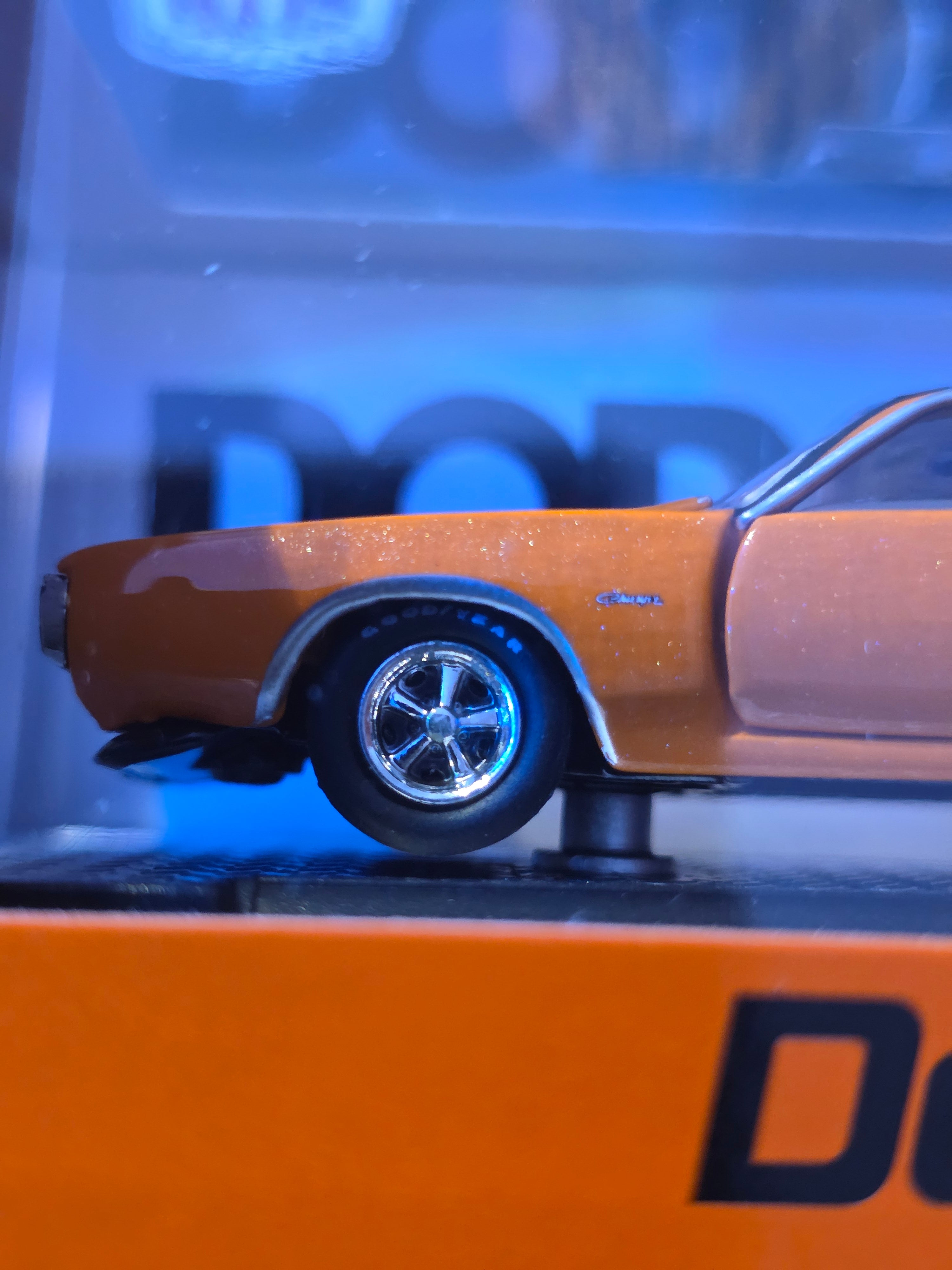 M2 MACHINES 1971 DODGE CHARGER SE 383