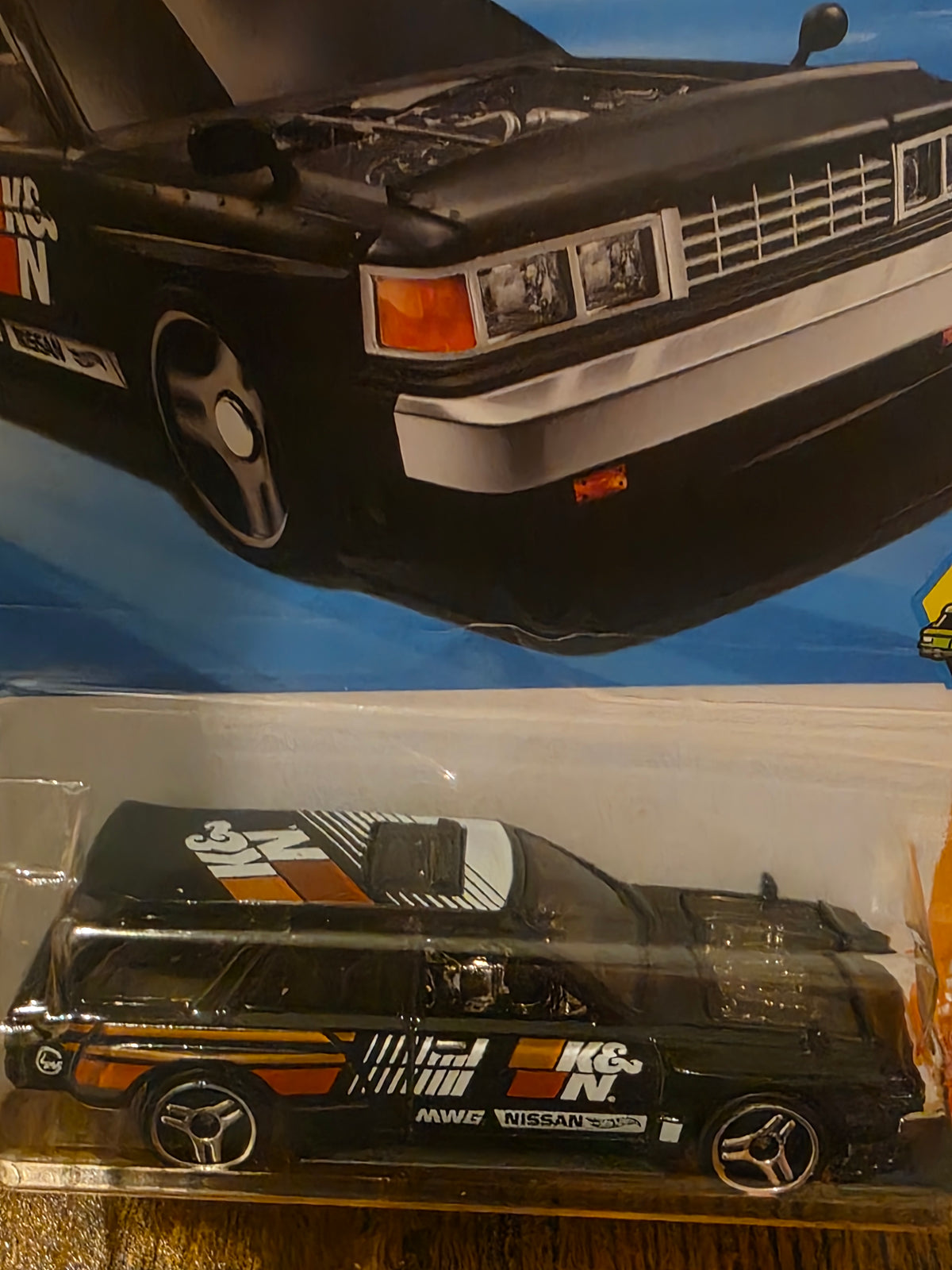 HOT WHEELS NISSAN MAXIMA DRIFT CAR