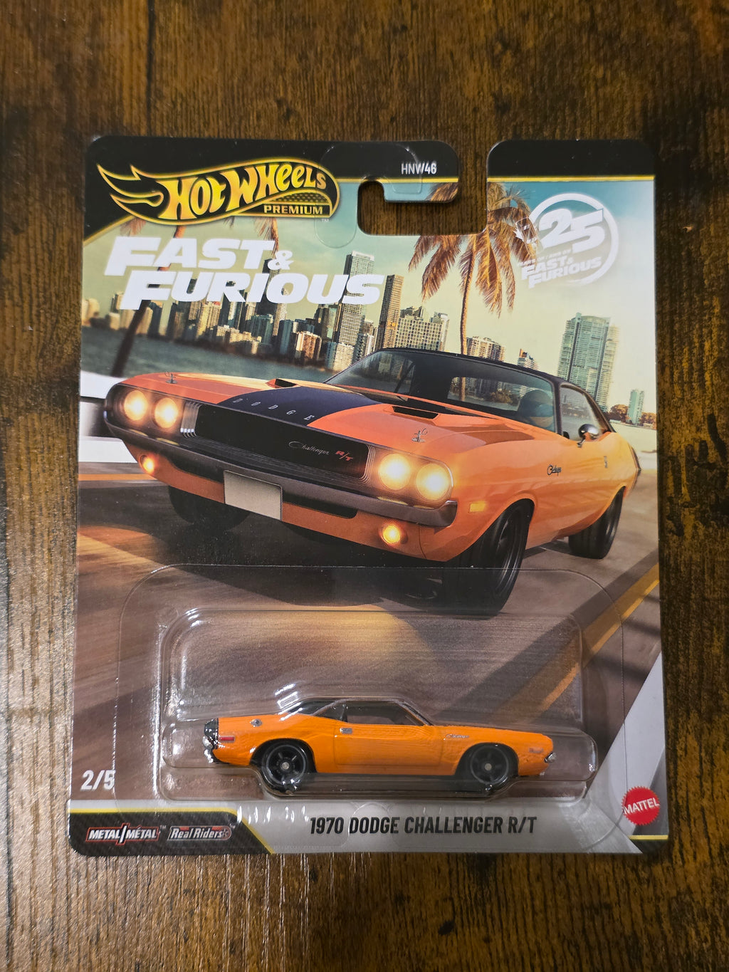 HOT WHEELS PREMIUM 1970 DODGE CHALLENGER R/T