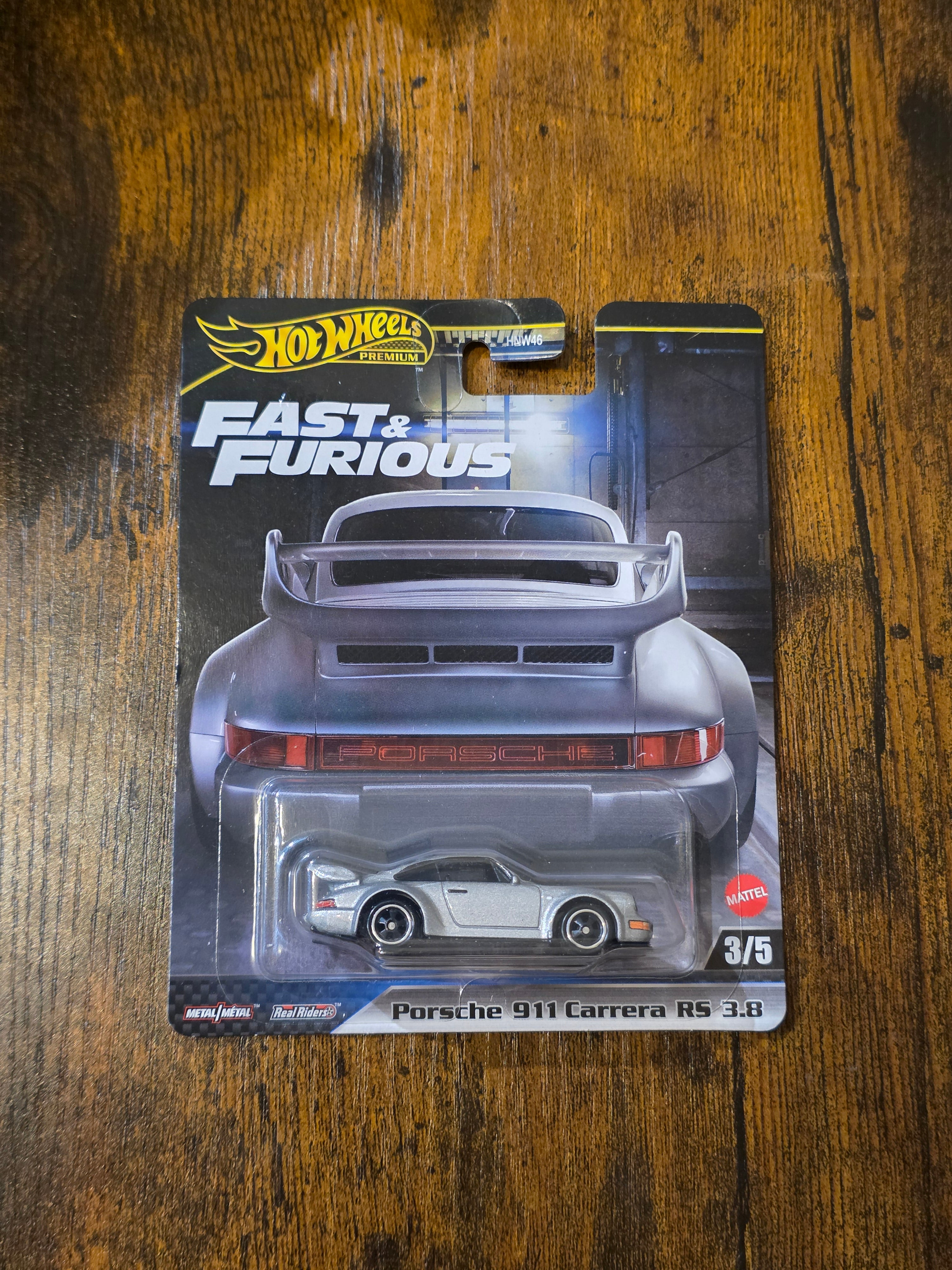 HOT WHEELS PREMIUM PORSCHE 911 CARRERA RS 3.8