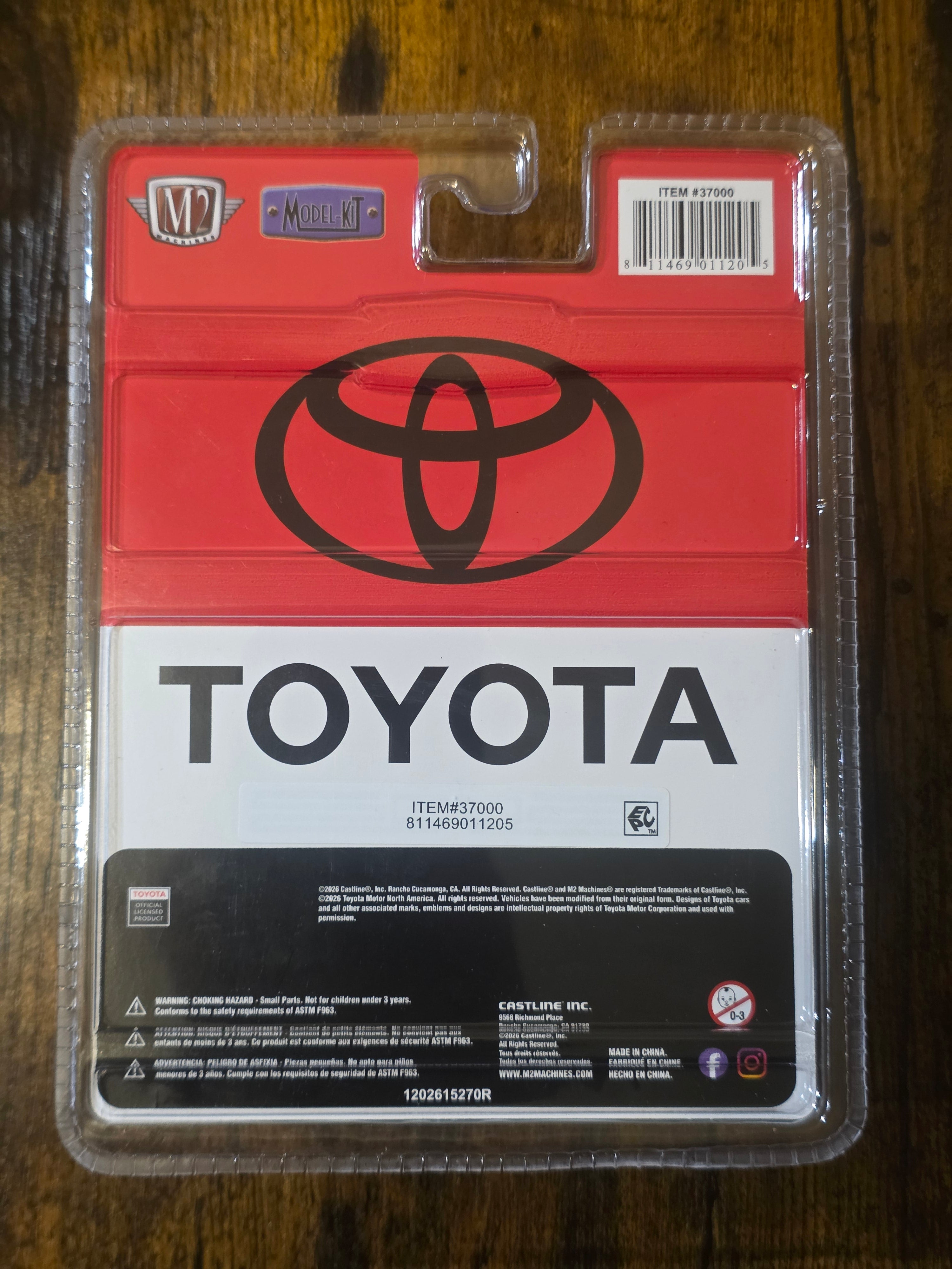 M2 MACHINES 1985 TOYOTA TRUCK