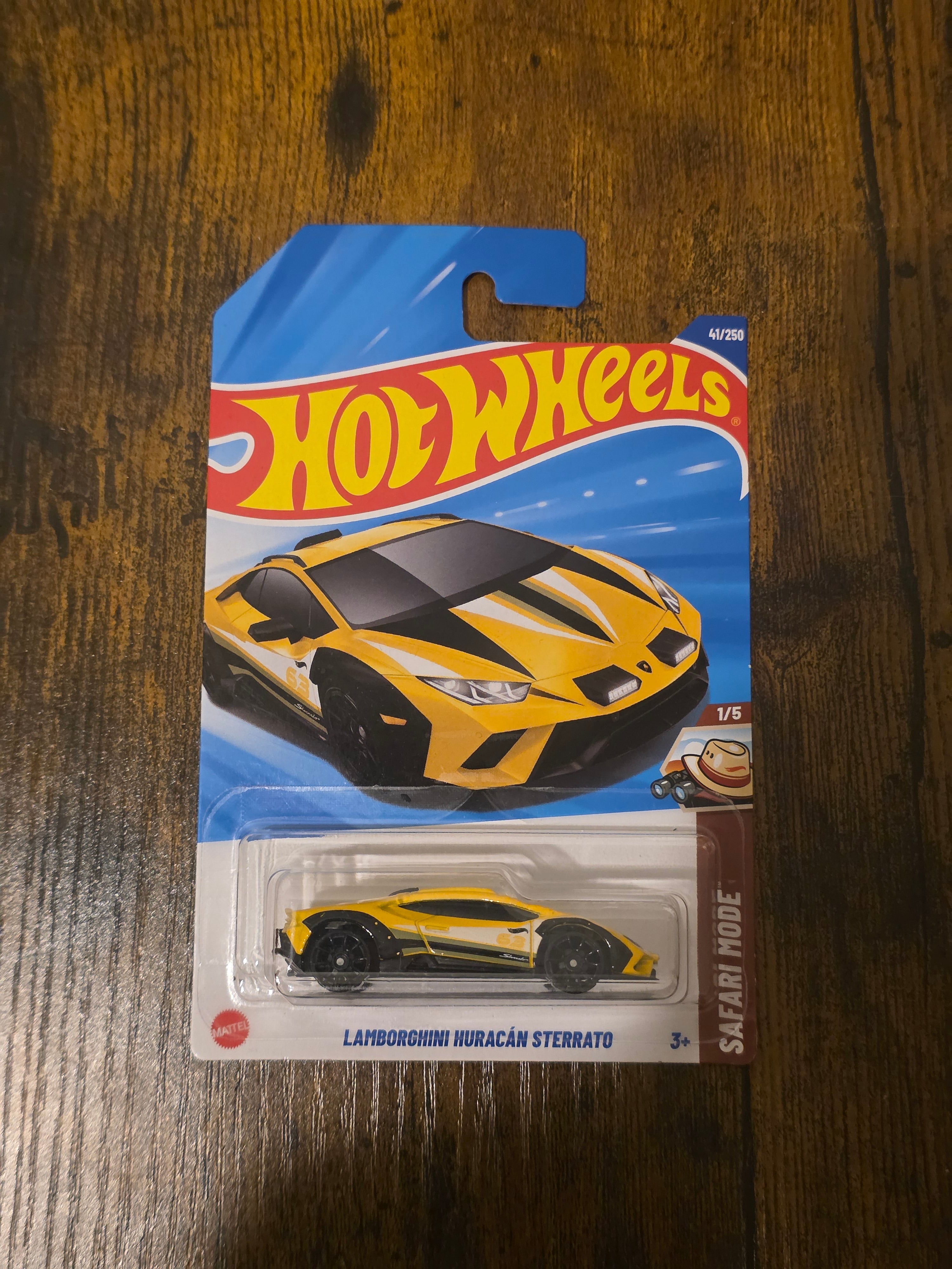 HOT WHEELS LAMBORGHINI HURACAN STERRATO