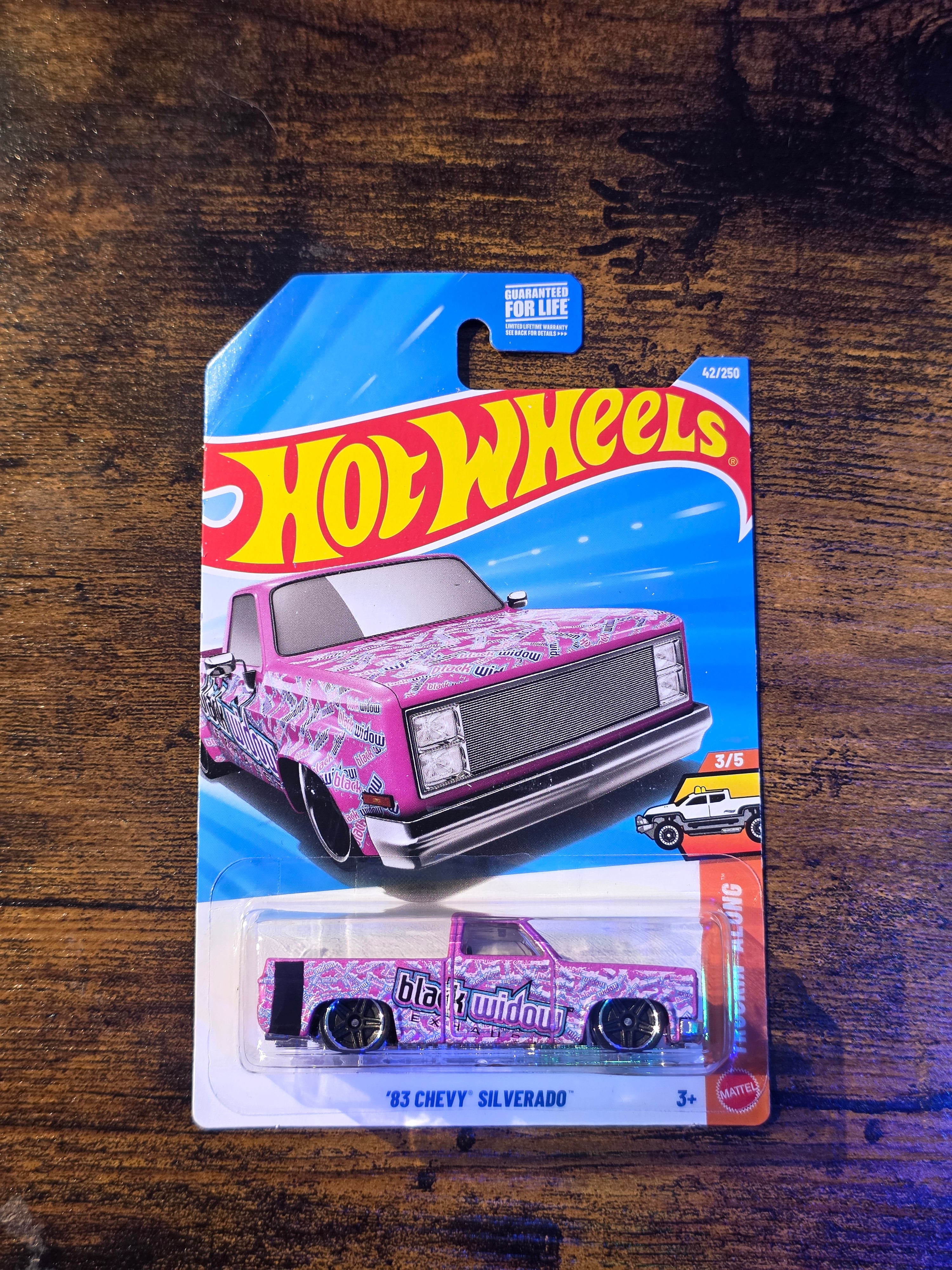 HOT WHEELS '83 CHEVY