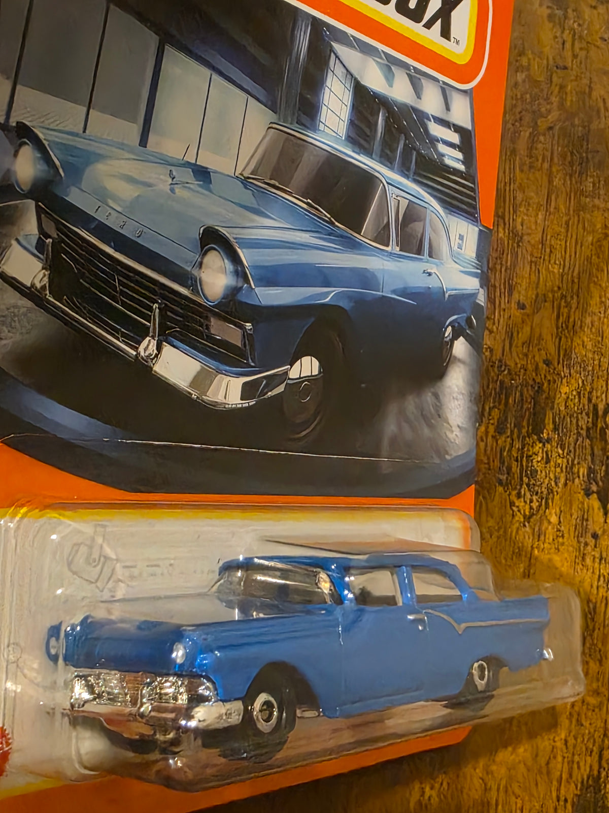 MATCHBOX FORD CUSTOM 300