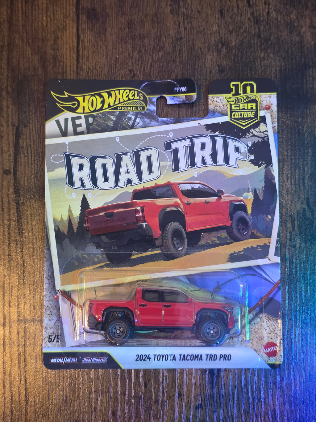 HOT WHEELS PREMIUM 2024 TOYOTA TACOMA TRD PRO