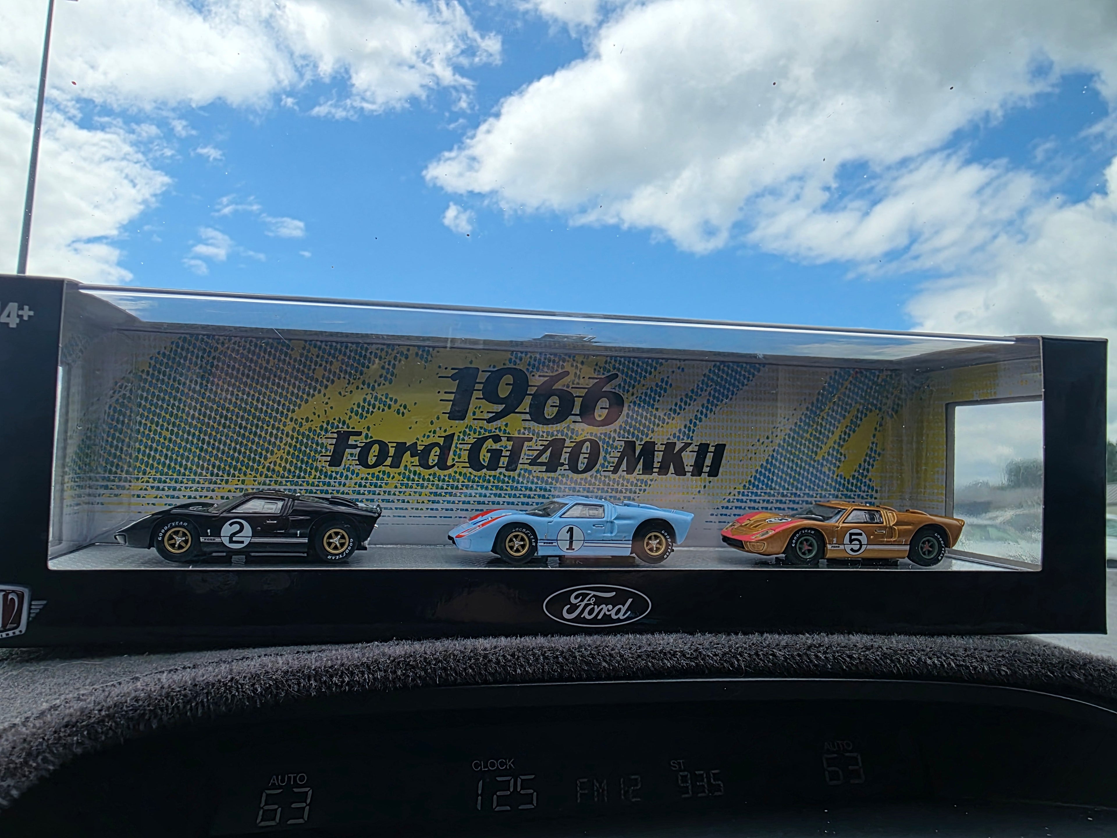 M2 MACHINES 1966 FORD GT40 MK 11
