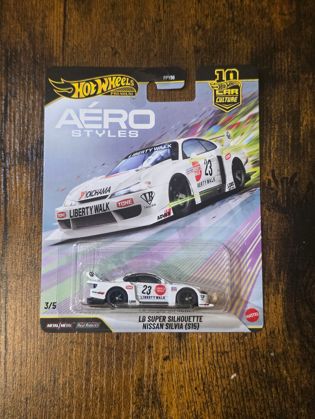 HOT WHEELS PREMIUM LB SUPER SILHOUETTE NISSAN SILVIA (S15)