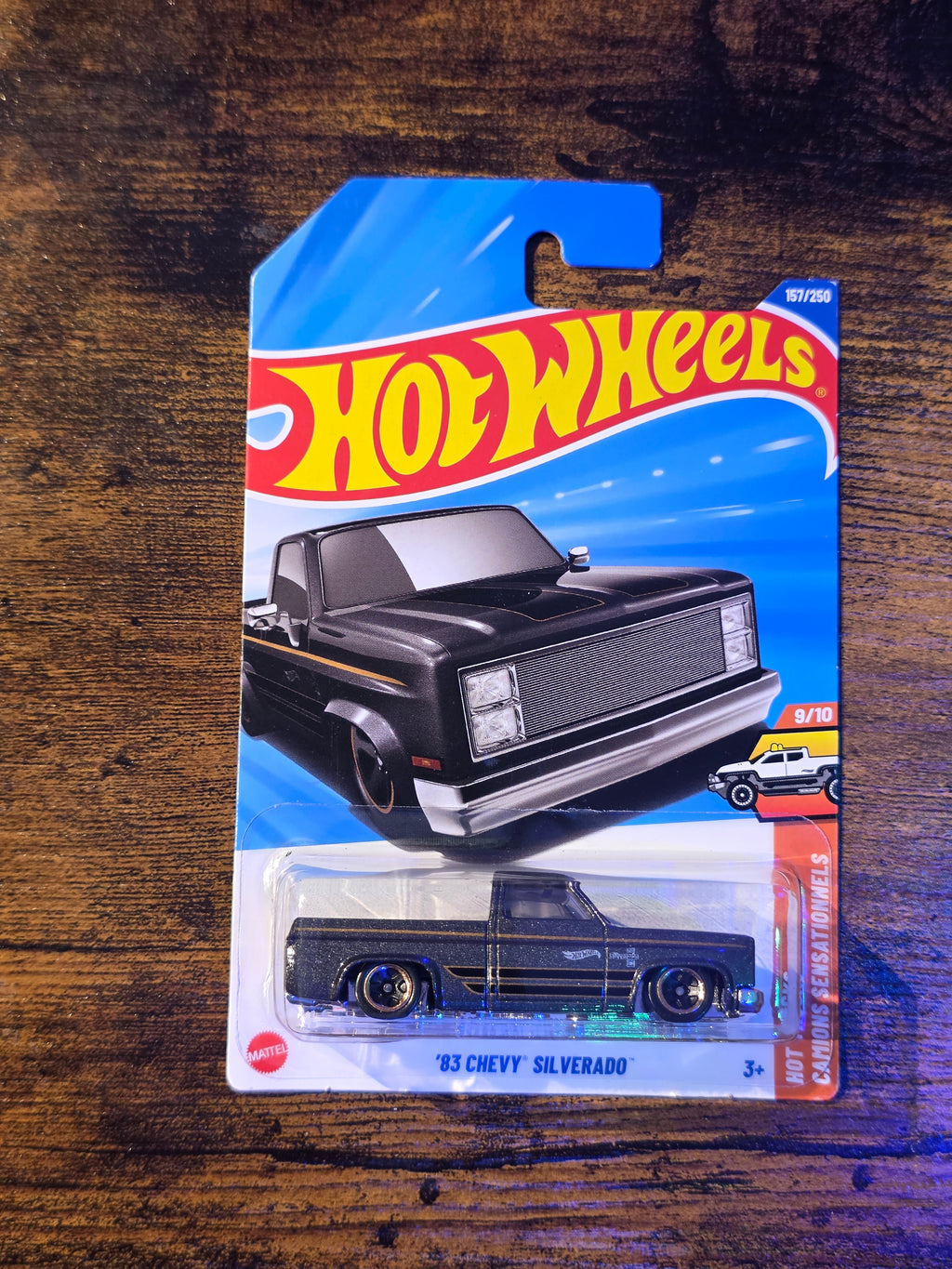 HOT WHEELS '83 CHEVY SILVERADO