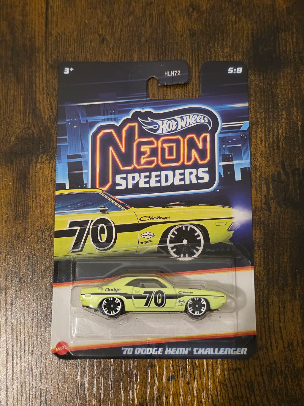 HOT WHEELS NEON SPEEDERS '70 DODGE HEMI CHALLENGER