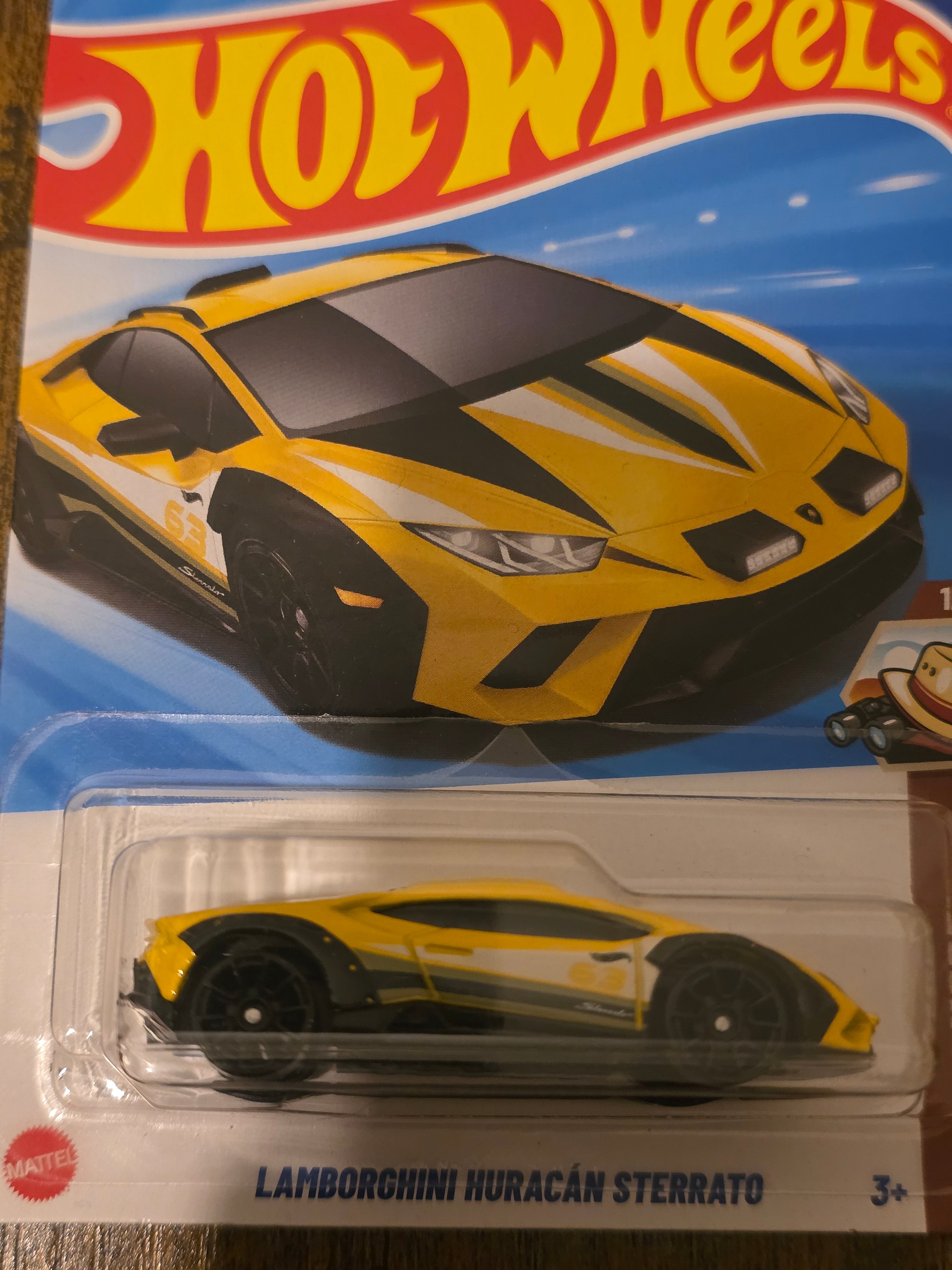 HOT WHEELS LAMBORGHINI HURACAN STERRATO
